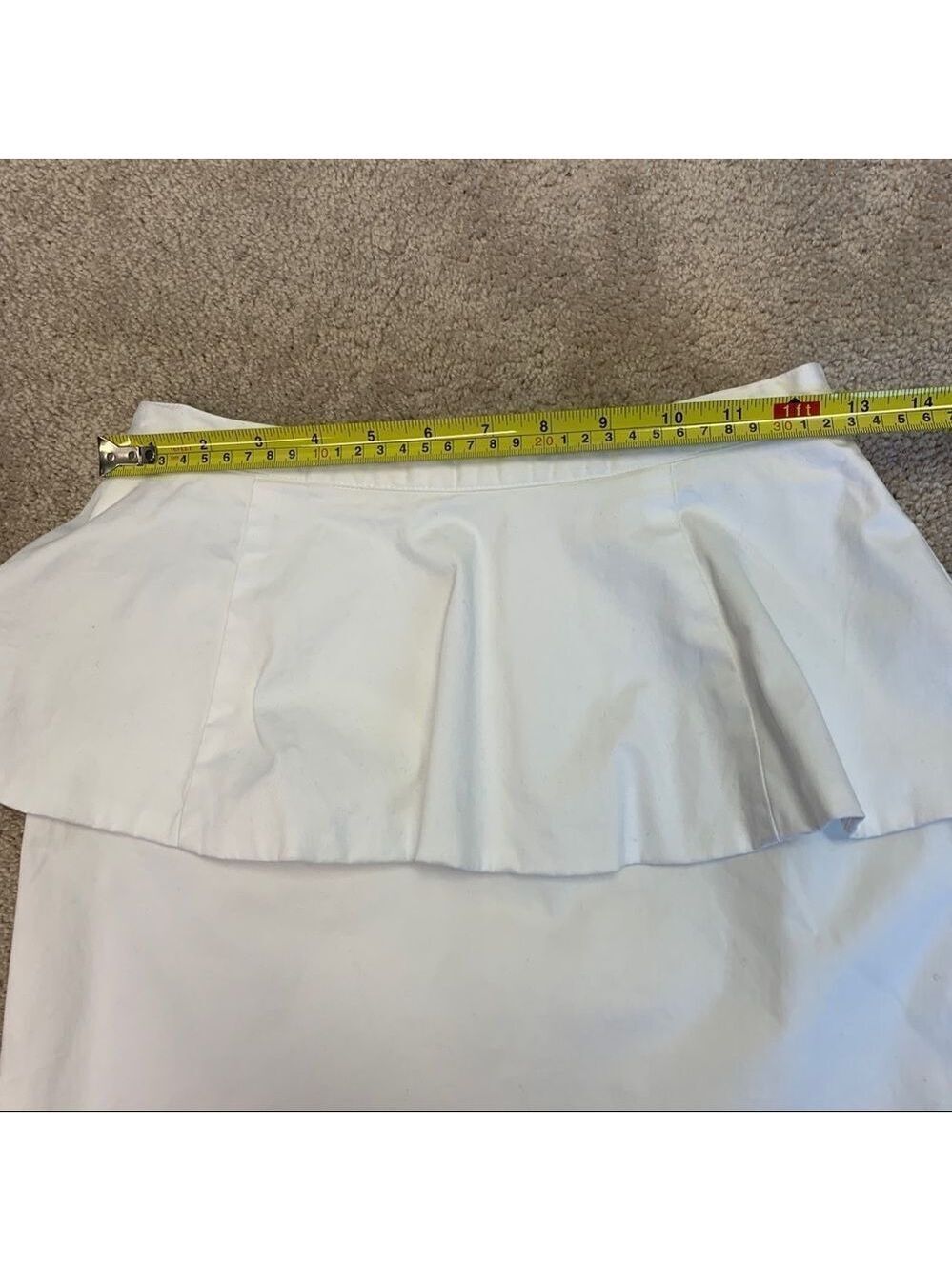 𝅺ALICE + Olivia white peplum pencil skirt Sz 4 NWT - Picture 9 of 12